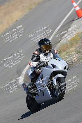 media/Nov-12-2023-Classic Track Days (Sun) [[11f17acb81]]/Group 3/session 2 turn 9/